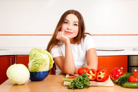 Nenas nunha mesa con verduras